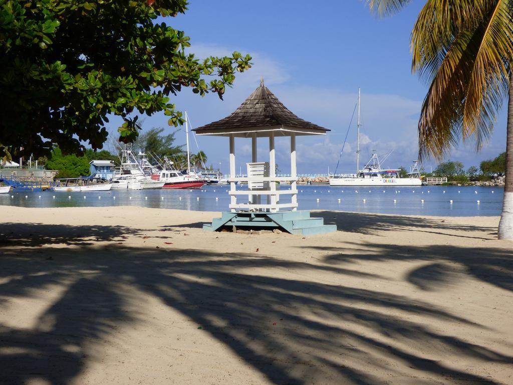 Beach Studio 4 Ocho Rios Bilik gambar