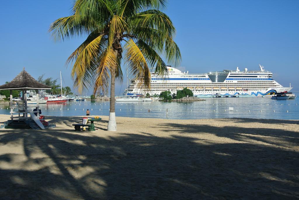 Beach Studio 4 Ocho Rios Bilik gambar
